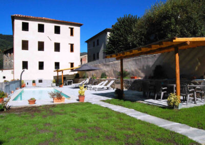 BUILDING FOR B&B IN BAGNI DI LUCCA