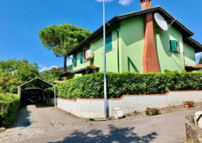 Detached house Barga