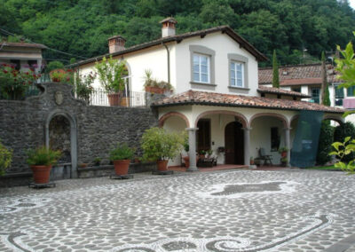 Art Nouveau villa near by Lucca
