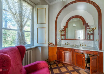 Art Nouveau villa near by Lucca