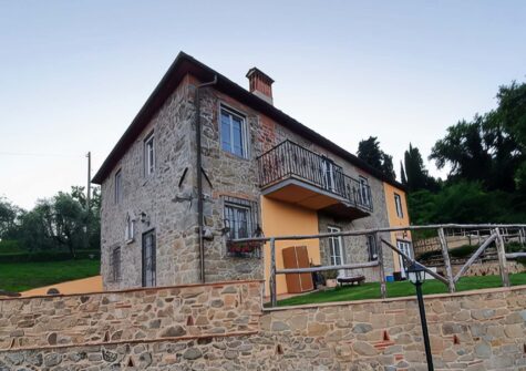 Beautiful farmhouse nearby Lucca
