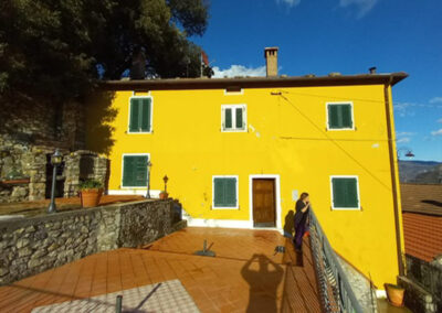Beautiful villa in Limano