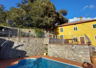 Beautiful villa in Limano