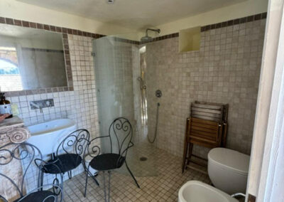 Beautiful villa in Limano