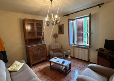 Detached house in Barga