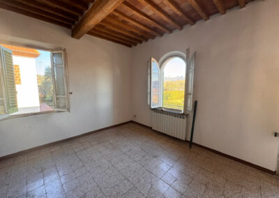 Detached villa Montecarlo Lucca