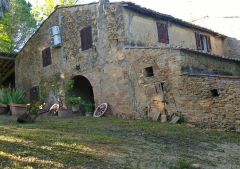 Farmhouse nearby Siena