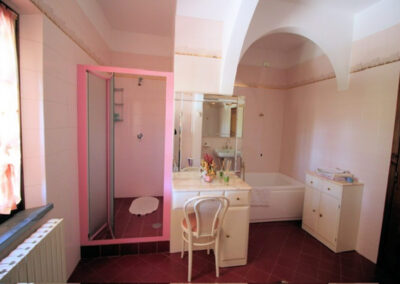Farmhouse with guesthouse Fauglia