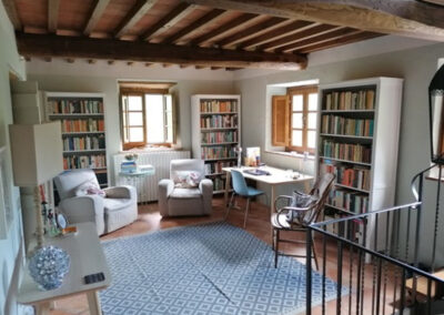 Farmhouse with guesthouse lucca