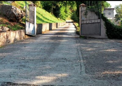 Farmhouse with guesthouse lucca