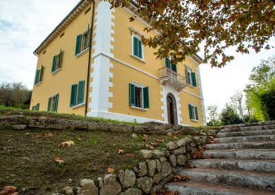 Historical Villa nearby Pisa Volterra