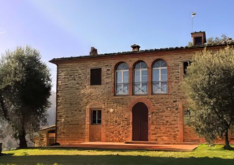 Luxury renovated Farmhouse nearby Volterra Pissa