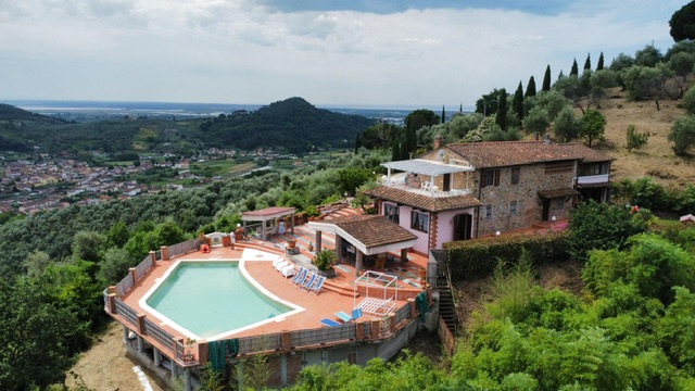 Rustico Massarosa sea view