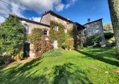Rustico Orbicciano near Lucca