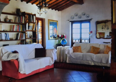 Rustico hills of Lucca with guesthouse