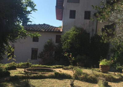Villa met nog 3 huizen van bekende acteur