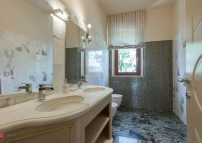 Villa with sea view in Versilia