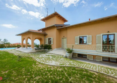 Villa with sea view in Versilia