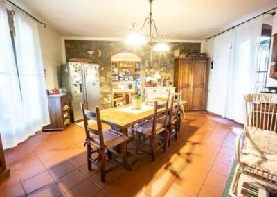 Tuscan farmhouse with guesthouse