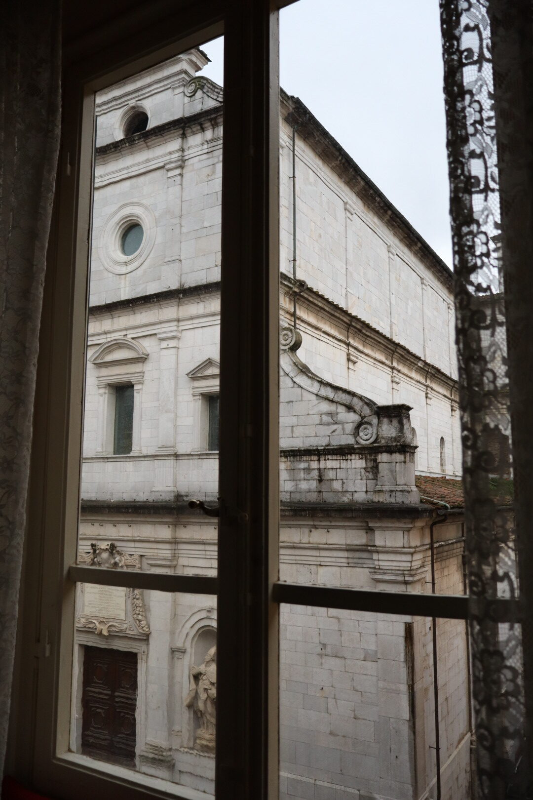 Apartment historic center Lucca near piazza San Michele