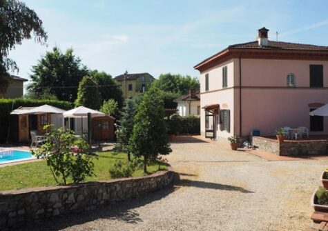 Exclusive Tuscan villa with Pool near Lucca